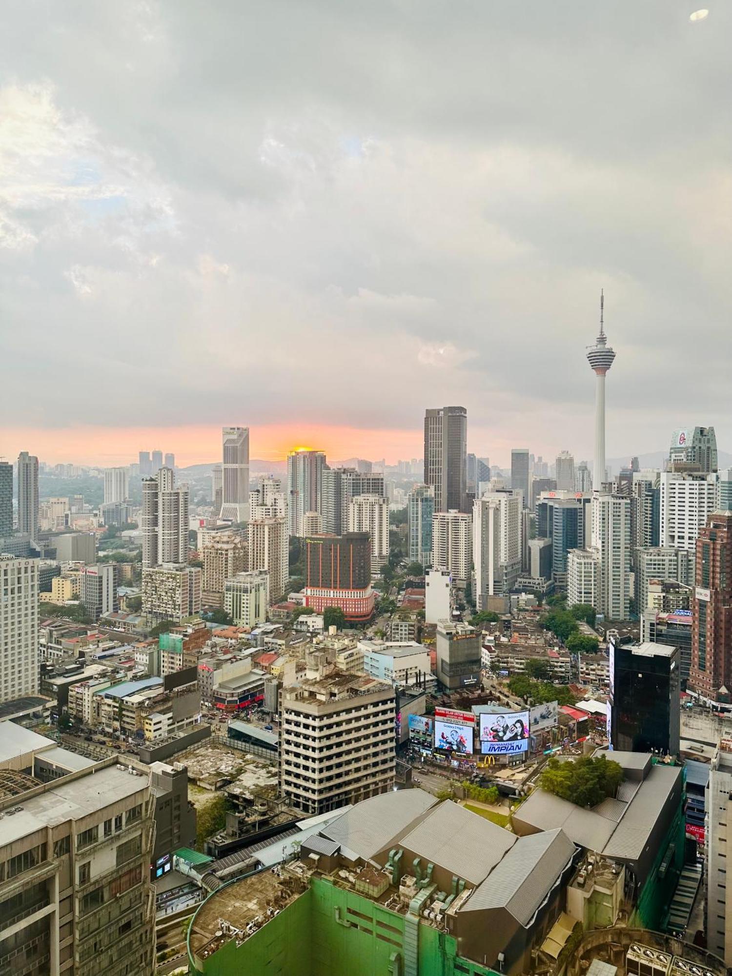 Klcc Suites At Axon Residence Kuala Lumpur Esterno foto