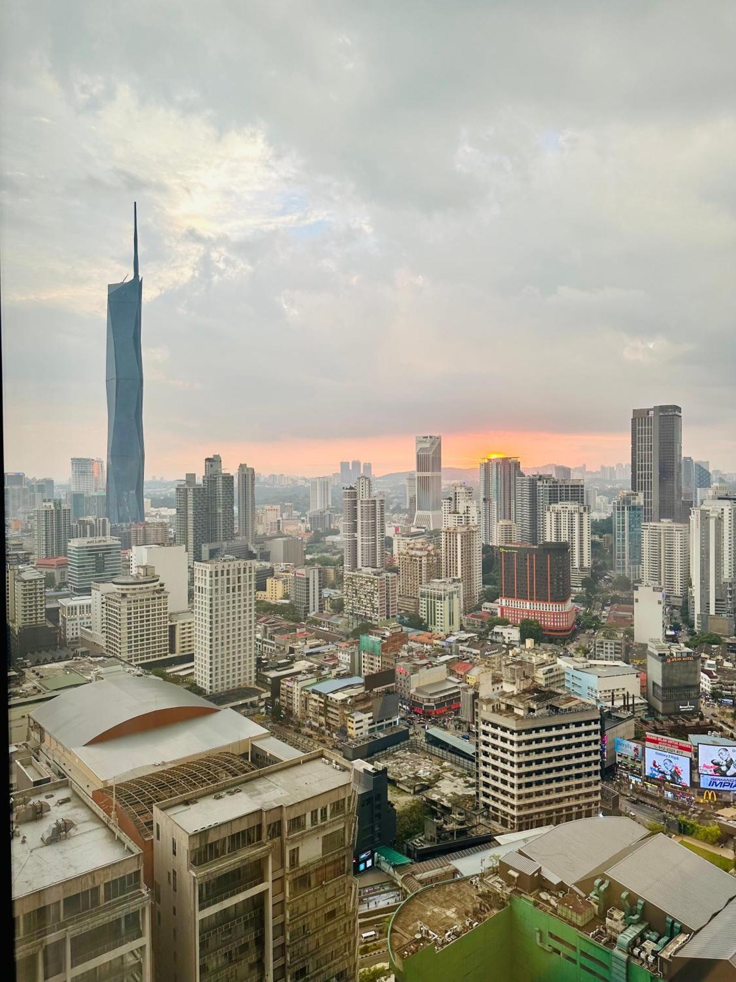 Klcc Suites At Axon Residence Kuala Lumpur Esterno foto