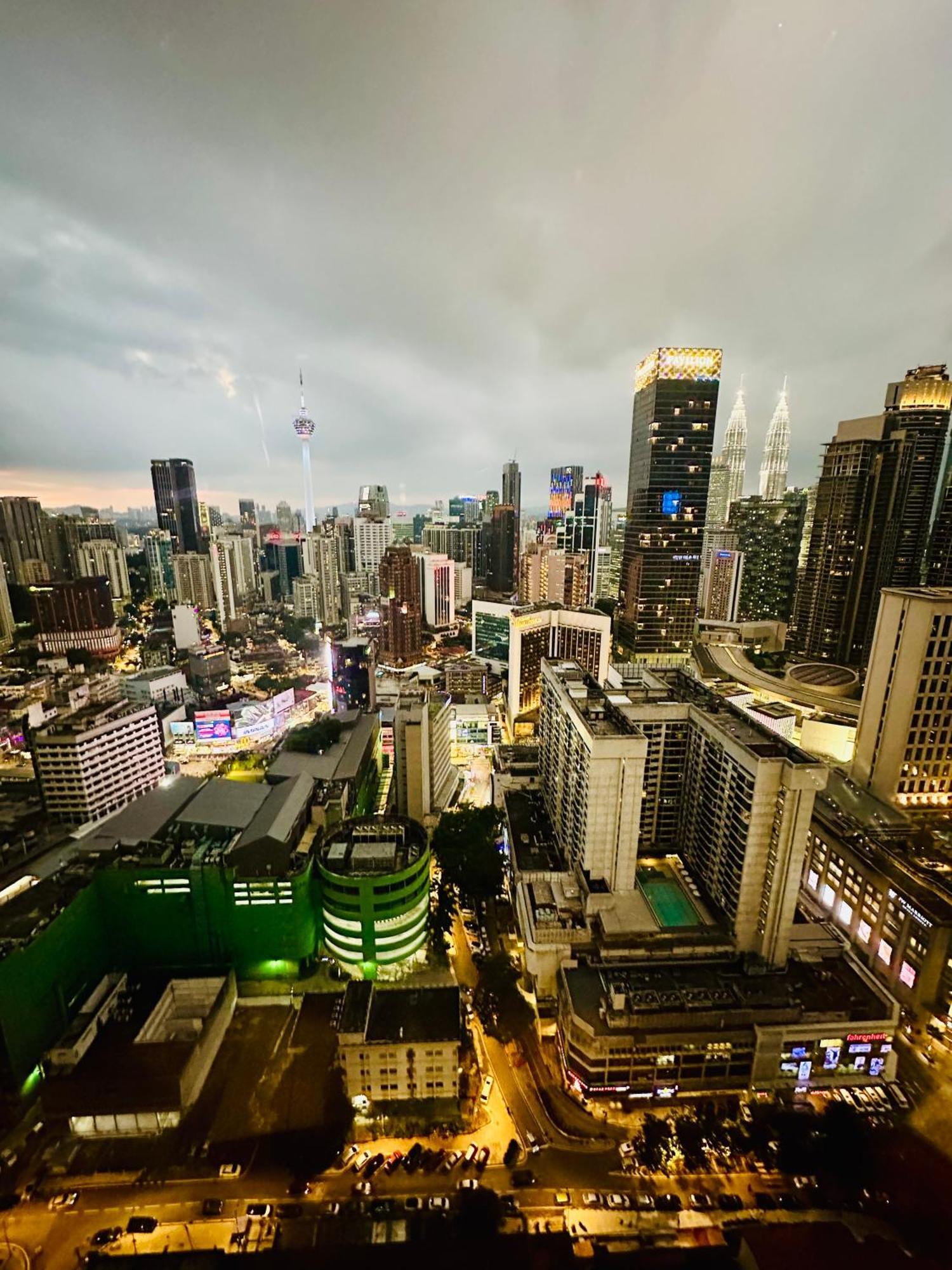 Klcc Suites At Axon Residence Kuala Lumpur Esterno foto