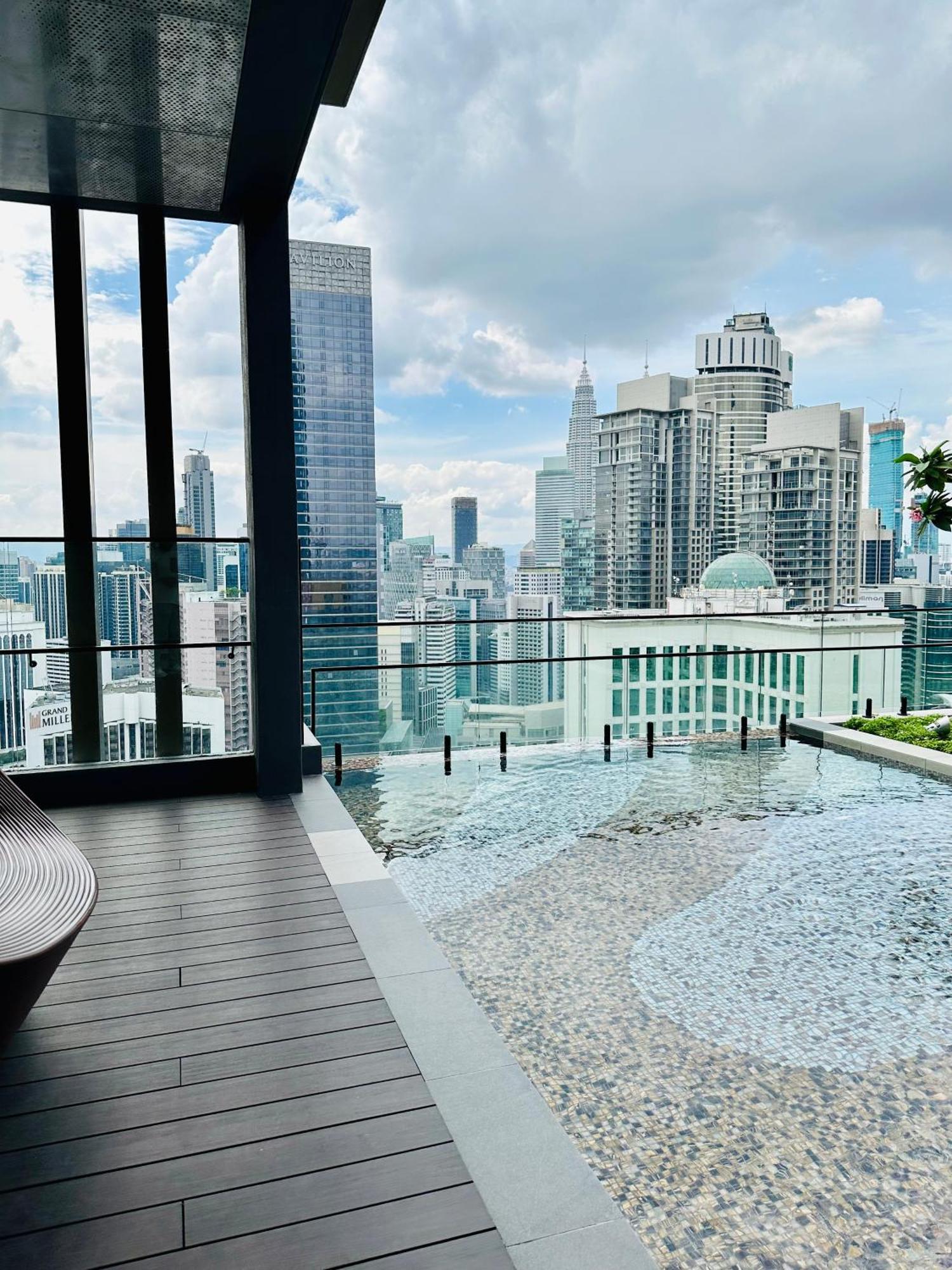 Klcc Suites At Axon Residence Kuala Lumpur Esterno foto